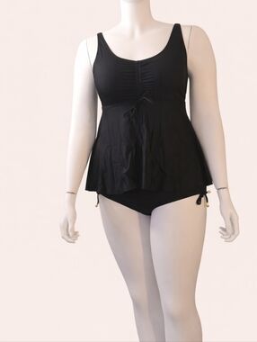Black Two-Piece Swim Tankini Set